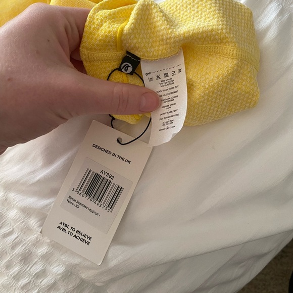NWT AYBL yellow seamless compression workout high waisted leggings size XS - Picture 6 of 12
